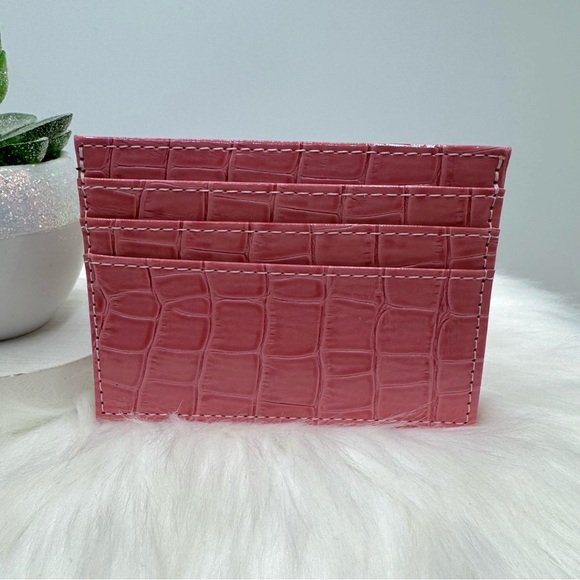 Faux Crocodile Black Embossed Glossy Small Dog Card Holder Wallet in Pink - Picture 2 of 4